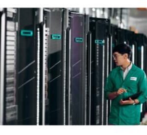 Hewlett Packard Enterprise Network Card Internal Fiber  32000 Mbit/S